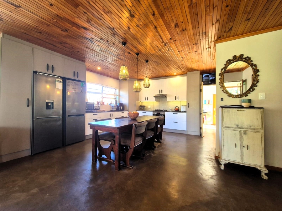 3 Bedroom Property for Sale in Wavecrest Eastern Cape